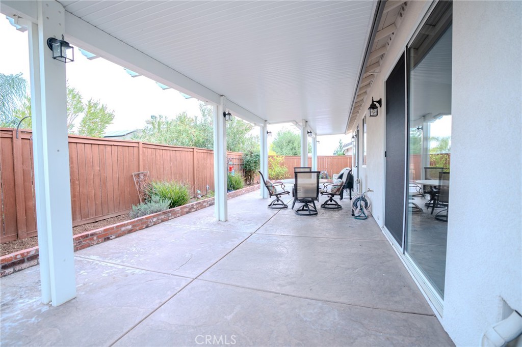 41950 Delmonte Street Temecula, CA 92591 - Photo 18 of 23