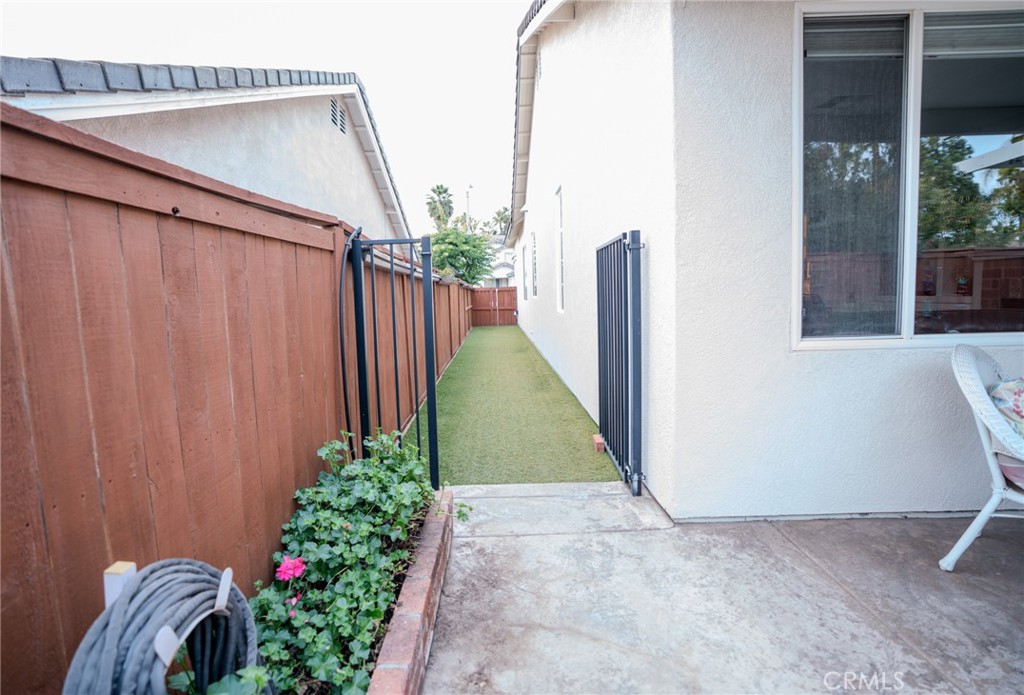 41950 Delmonte Street Temecula, CA 92591 - Photo 20 of 23