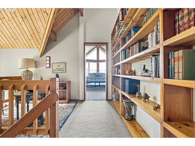 $750,000 | 4 Doug Johnson Lane, Port Orford, OR 97465