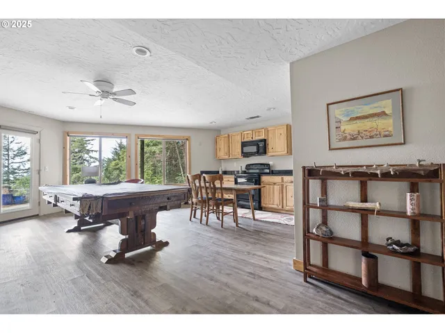 $750,000 | 4 Doug Johnson Lane, Port Orford, OR 97465