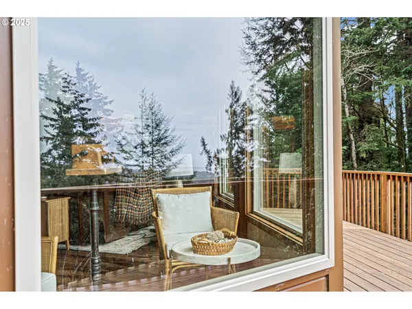 $750,000 | 4 Doug Johnson Lane, Port Orford, OR 97465