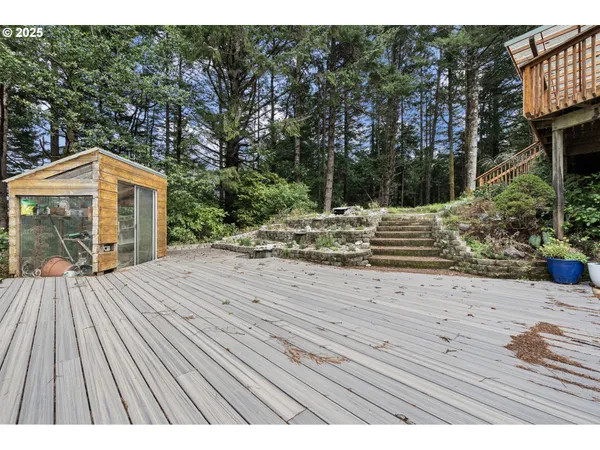 $750,000 | 4 Doug Johnson Lane, Port Orford, OR 97465