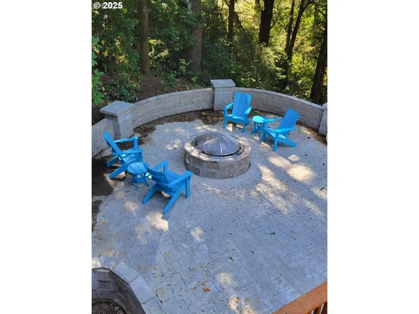 $750,000 | 4 Doug Johnson Lane, Port Orford, OR 97465