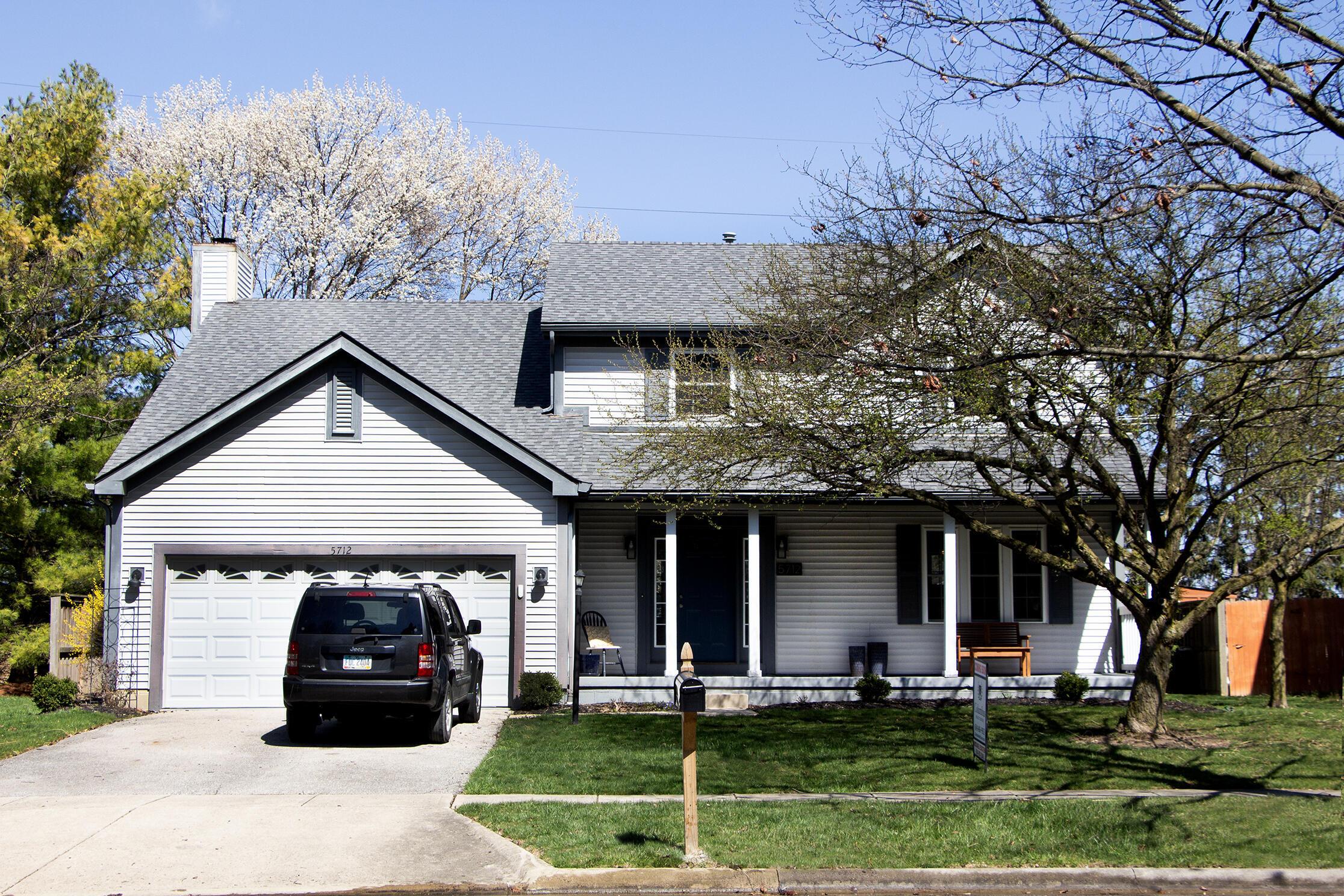 5712 Davidson Road Hilliard, OH 43026 - Photo 1 of 23 front