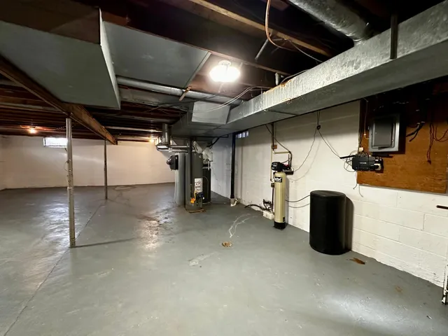 $210,000 | 201 North 3rd Street, Canton, MN 55922