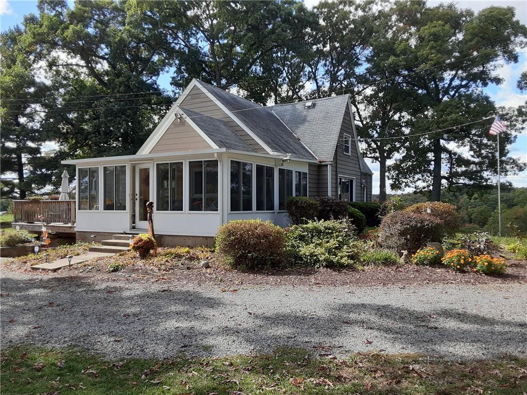 284 South Tower Road Fombell, PA 16123 - Photo 5 of 23 Gallery Image 5