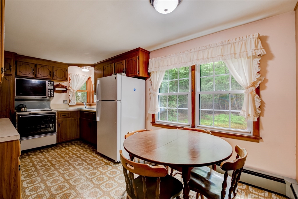 487 Fitchburg State Road Ashby, MA 01431 - Photo 10 of 42