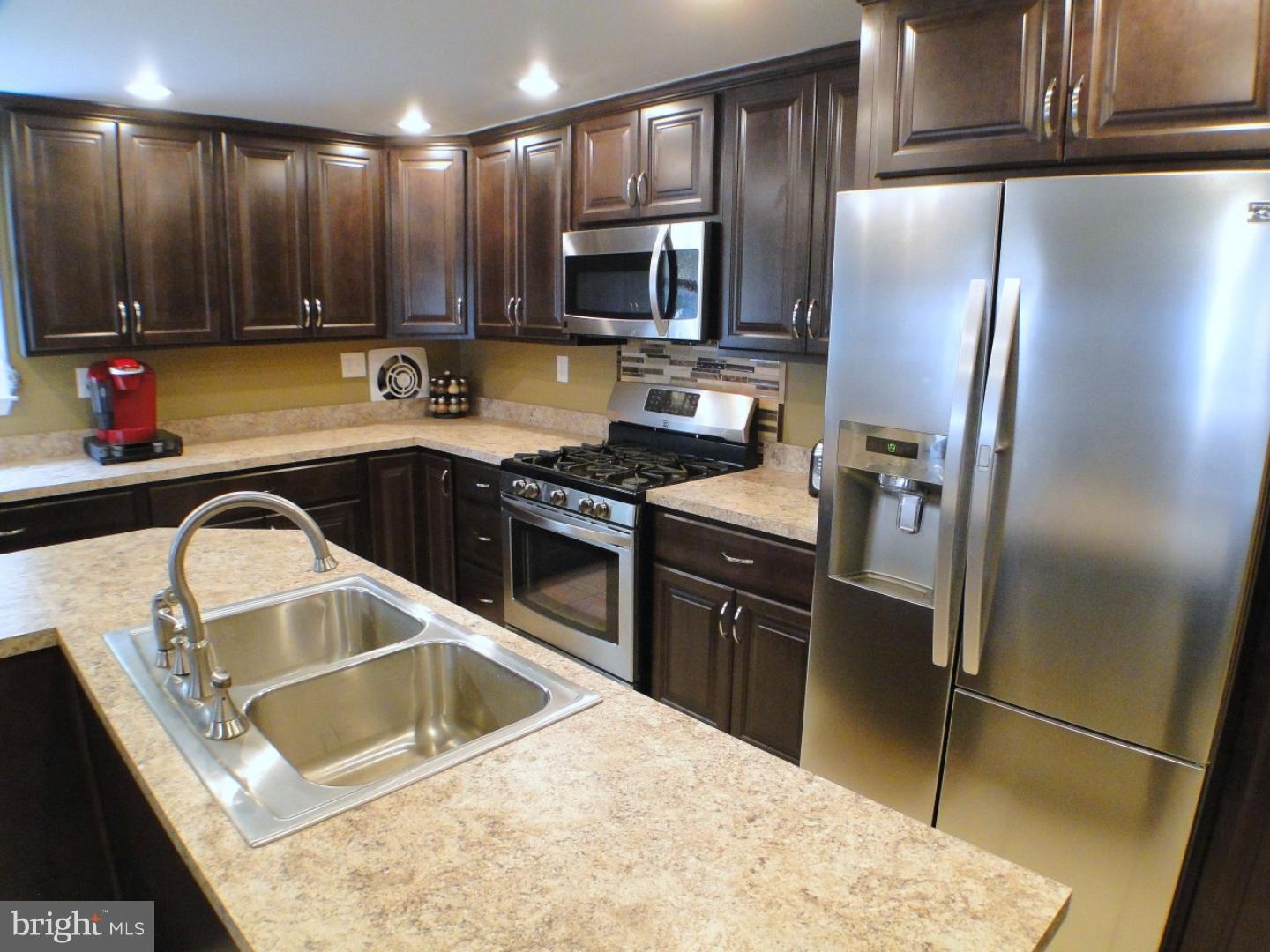 1404 Grace Road Swarthmore, PA 19081 - Photo 5 of 25 Kitchen