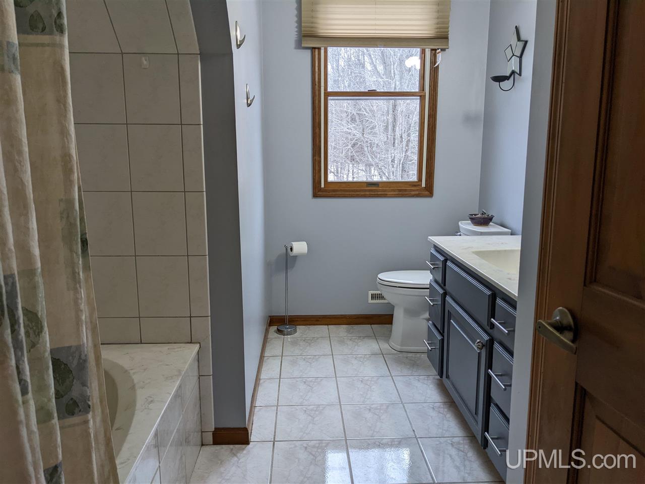 160 Miller Road Gwinn, MI 49841 - Photo 16 of 27