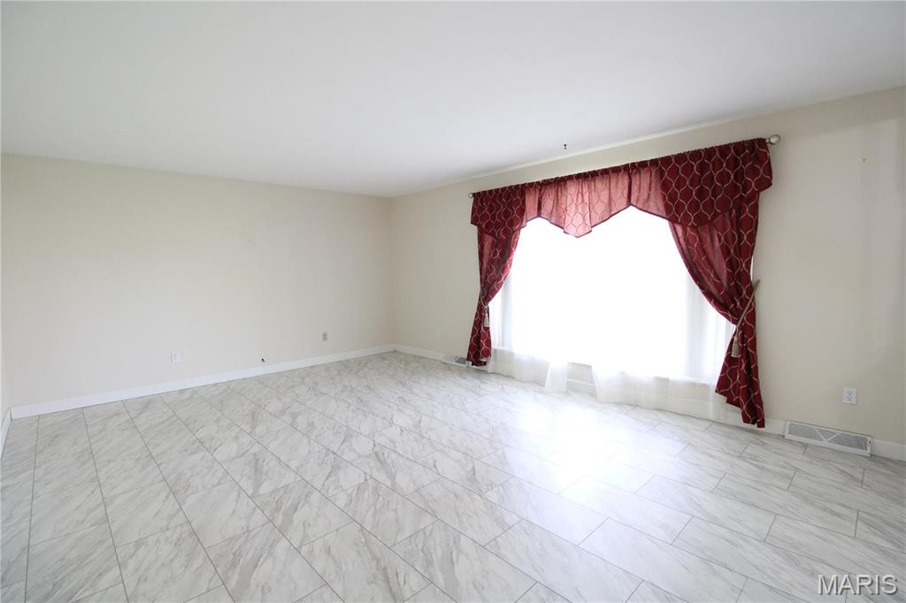 185 David Drive Jackson, MO 63755 - Photo 10 of 40