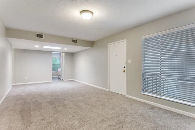 $1,500 | 3828 West 7th Street, Unit 6, Fort Worth, TX 76107