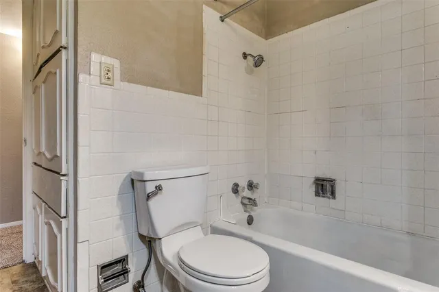 $1,500 | 3828 West 7th Street, Unit 6, Fort Worth, TX 76107