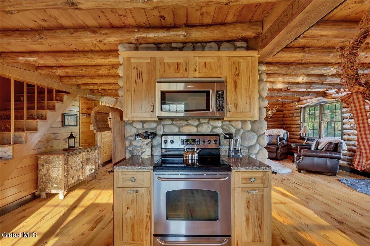 10 Springbrook Road Brunswick, NY 12180 - Photo 19 of 60 19-IMG_3436