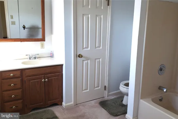 $2,600 | 172 Street Road, Oxford, PA 19363