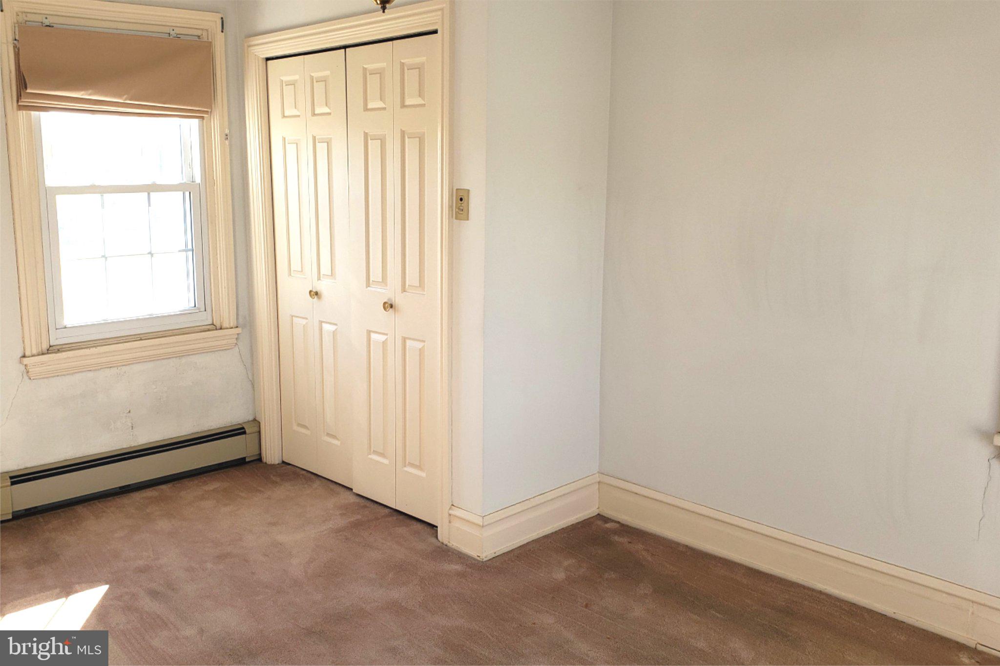 172 Street Road Oxford, PA 19363 - Photo 9 of 13 Bright and inviting corner space.