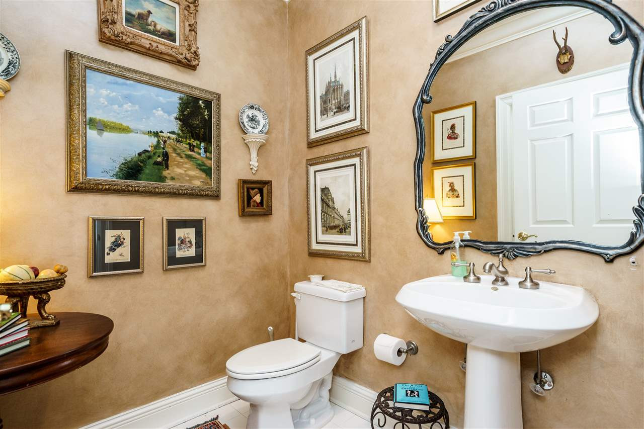 2813 Market Bridge Lane, Unit 203 Raleigh, NC 27608 - Photo 20 of 25 Powder Room