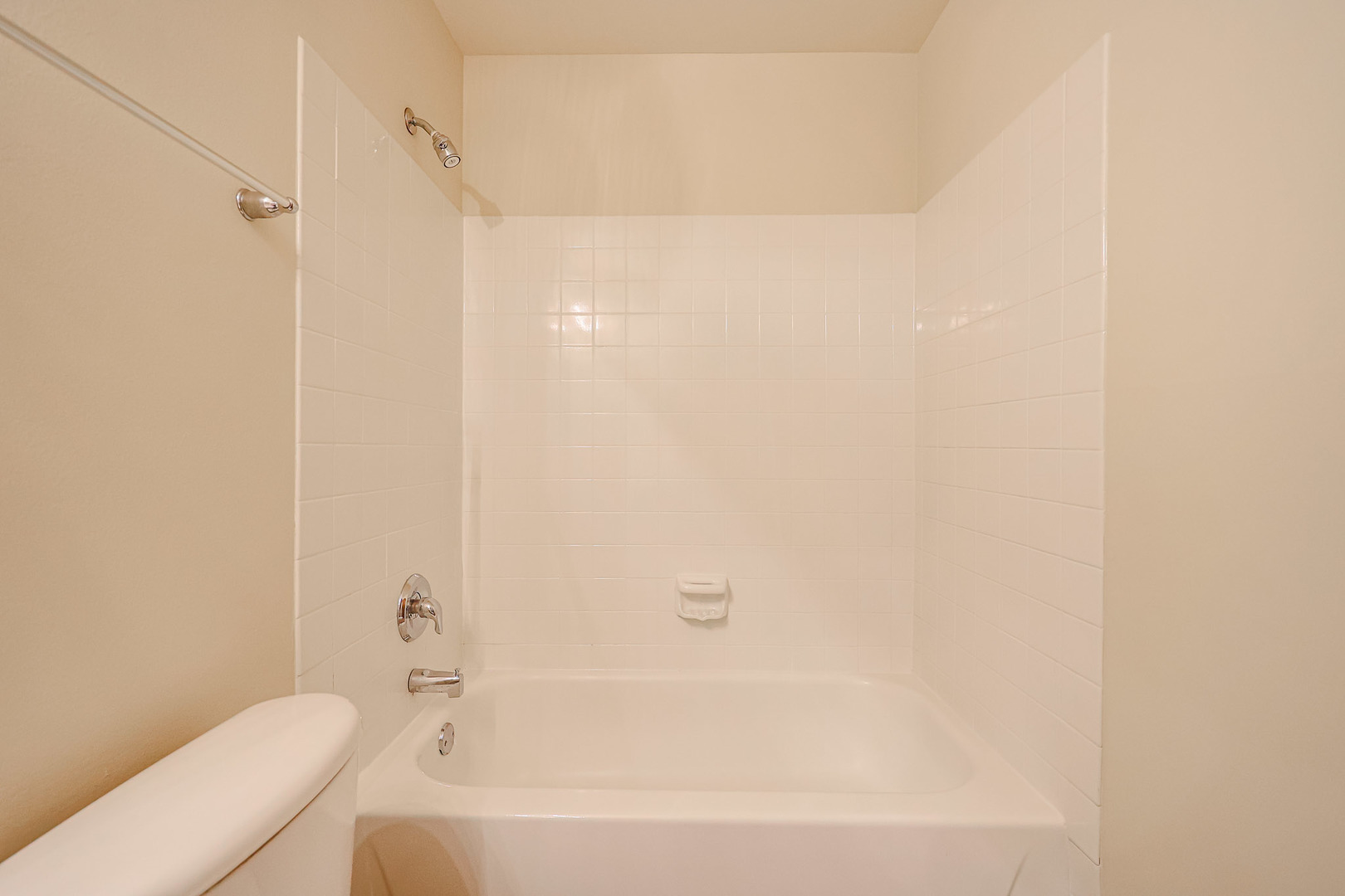 1340 McDowell Road, Unit 104 Naperville, IL 60563 - Photo 23 of 31 Gallery Image 23