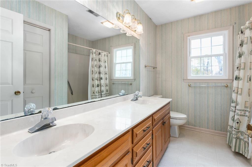 4813 Carlson Valley Road Summerfield, NC 27358 - Photo 31 of 46 2nd Floor Full Bathroom