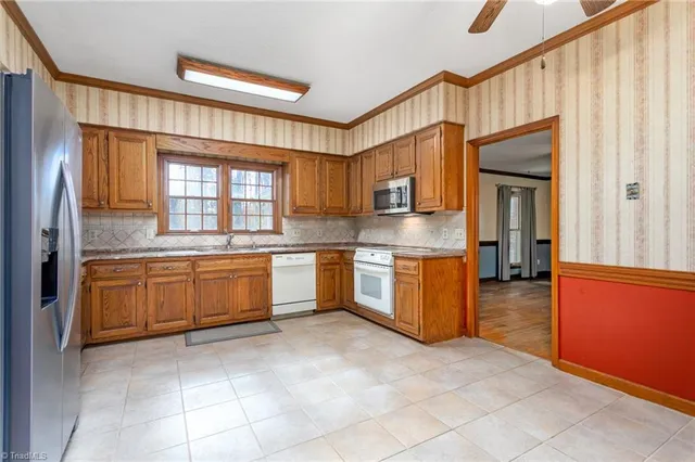 $550,000 | 4813 Carlson Valley Road, Summerfield, NC 27358