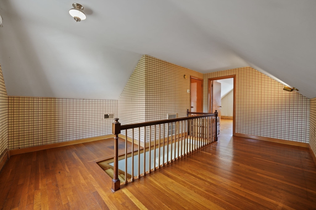 247 Pelham Street Fall River, MA 02721 - Photo 14 of 20