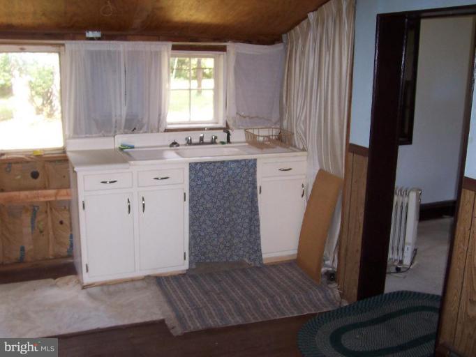 6746 Ganeys Wharf Road Preston, MD 21655 - Photo 8 of 14 Kitchen