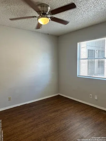 $875 | 5609 Lochmoor, Unit 1, San Antonio, TX 78244