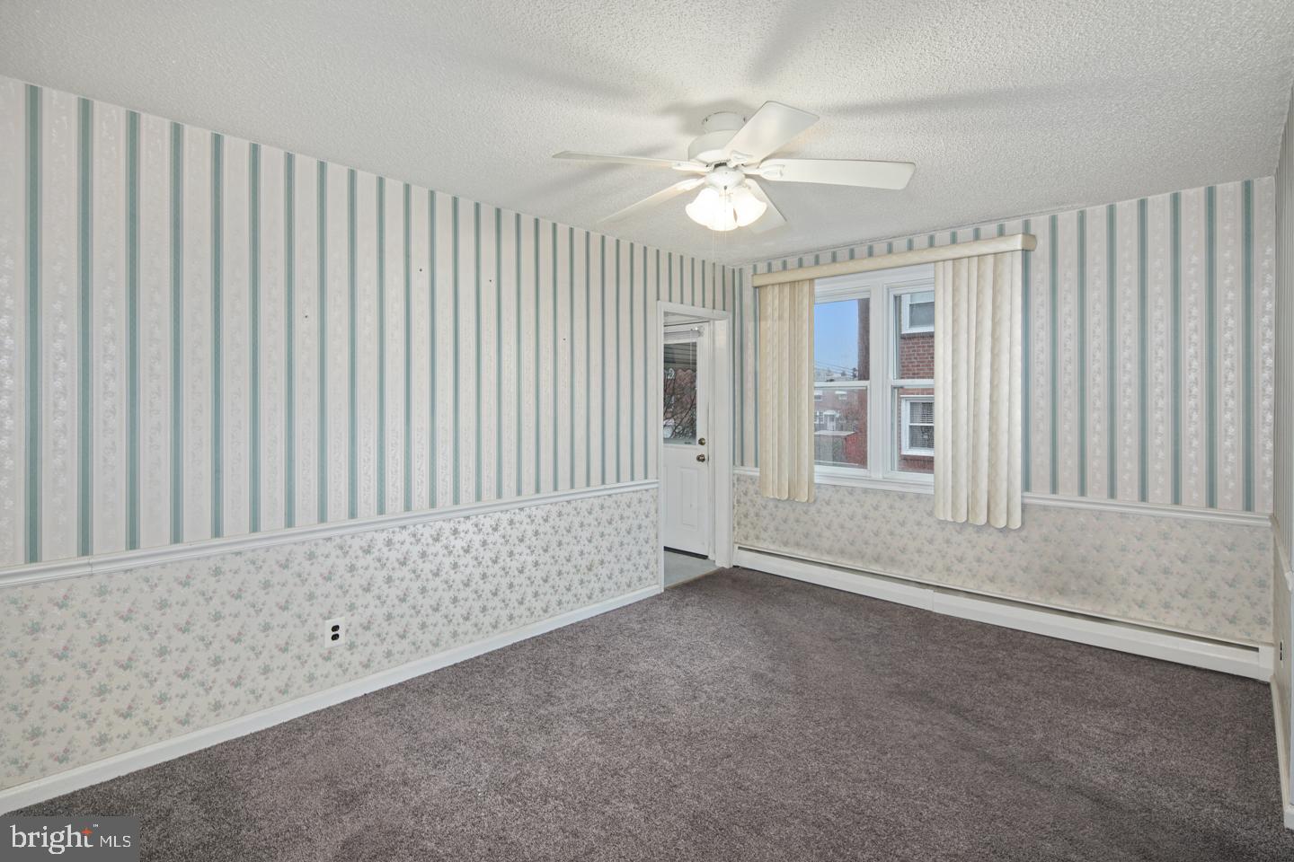 851 Medway Road Philadelphia, PA 19115 - Photo 8 of 23