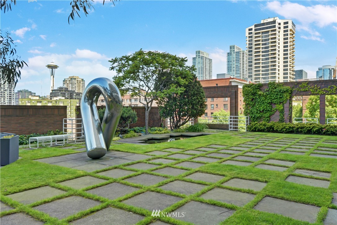 2125 1st Avenue, Unit 1702 Seattle, WA 98121 - Photo 22 of 31 a view of a multi story building