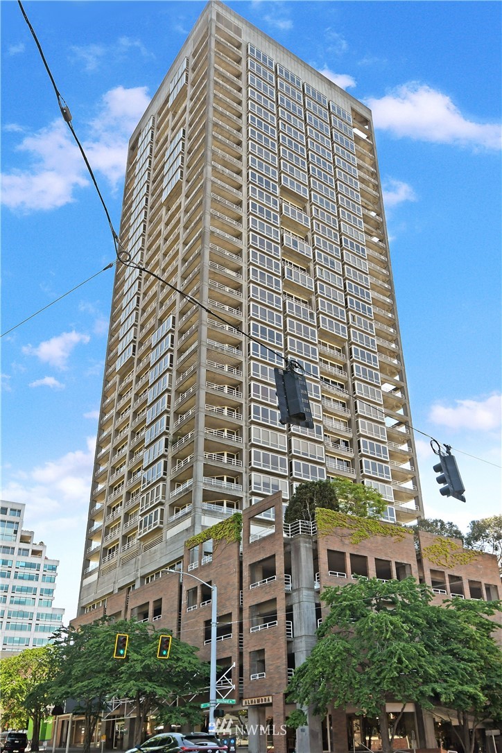 2125 1st Avenue, Unit 1702 Seattle, WA 98121 - Photo 30 of 31 a front view of a building