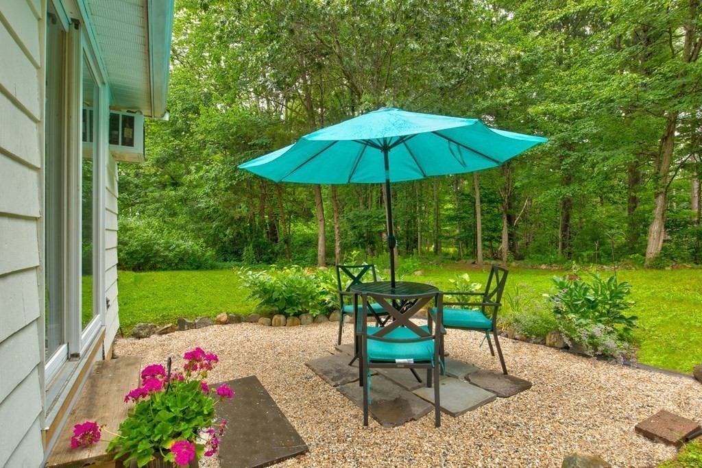 38 Eldor Drive Walpole, MA 02071 - Photo 8 of 39