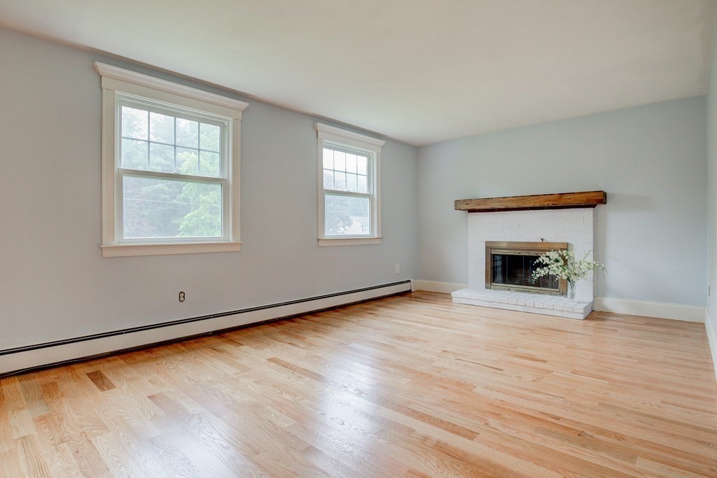 38 Eldor Drive Walpole, MA 02071 - Photo 9 of 39