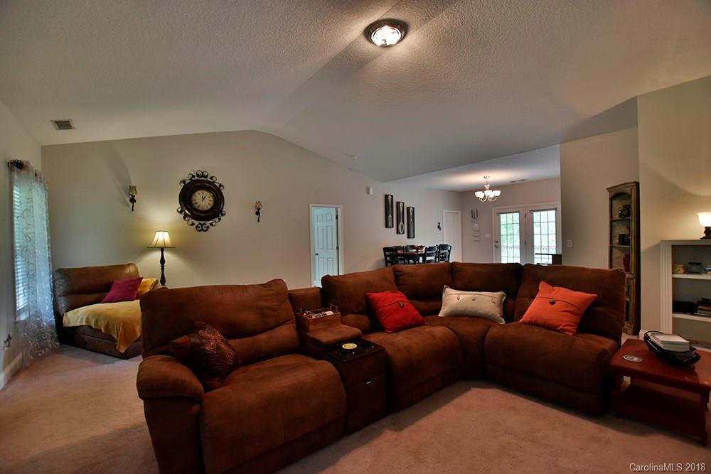 1773 Stoney Fork Road York, SC 29745 - Photo 4 of 16 Gallery Image 4