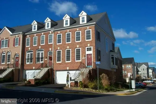 $3,500 | 12010 Lynford Lane, Fairfax, VA 22030