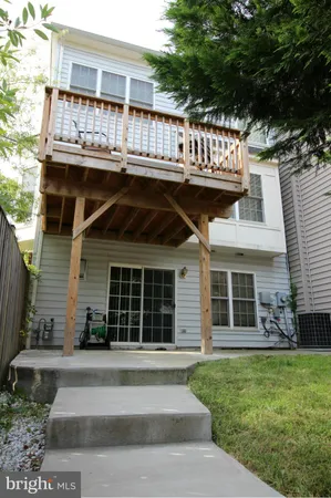 $3,500 | 12010 Lynford Lane, Fairfax, VA 22030