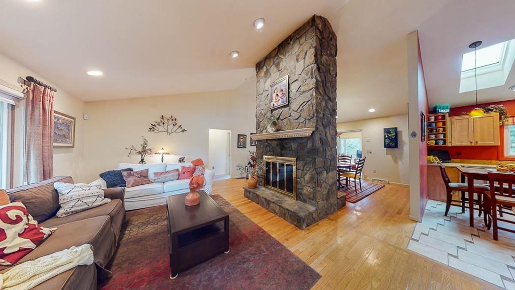 8 Holmes Road Boxford, MA 01921 - Photo 7 of 42 Gallery Image 7