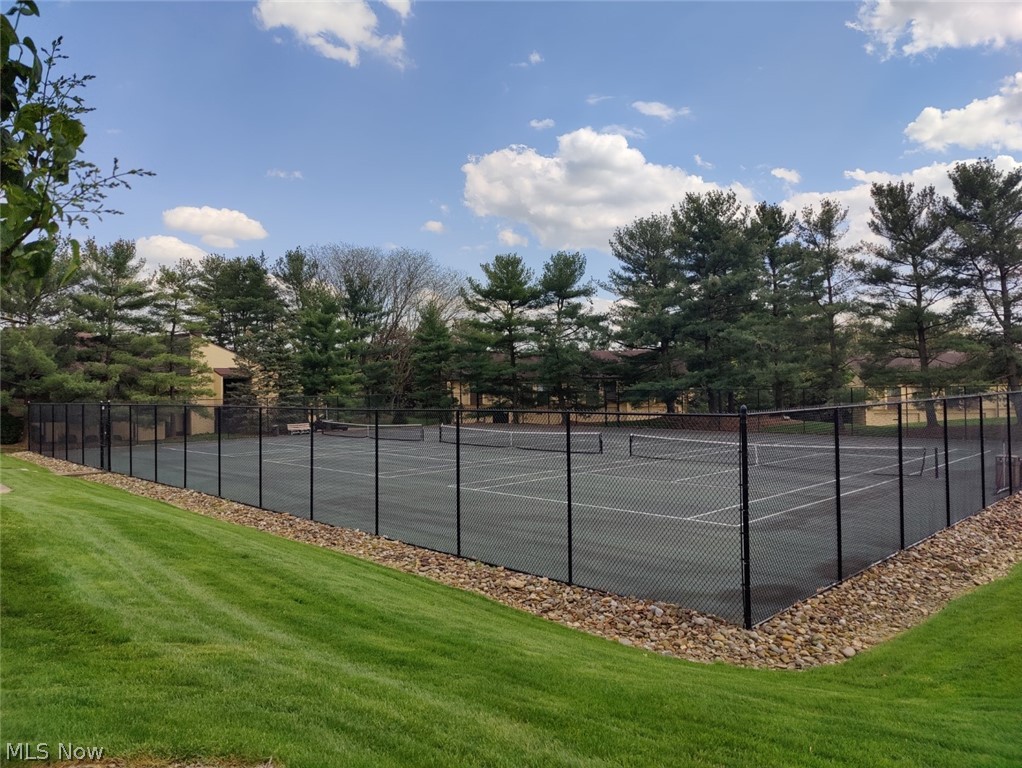 643 Hampton Ridge Drive Akron, OH 44313 - Photo 27 of 27 View of tennis courts and pickel ball courts.