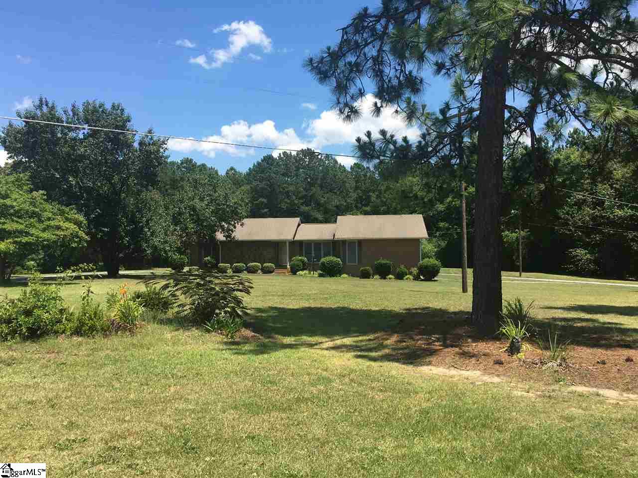 473 Neely Ferry Road Gray Court, SC 29645 - Photo 2 of 25