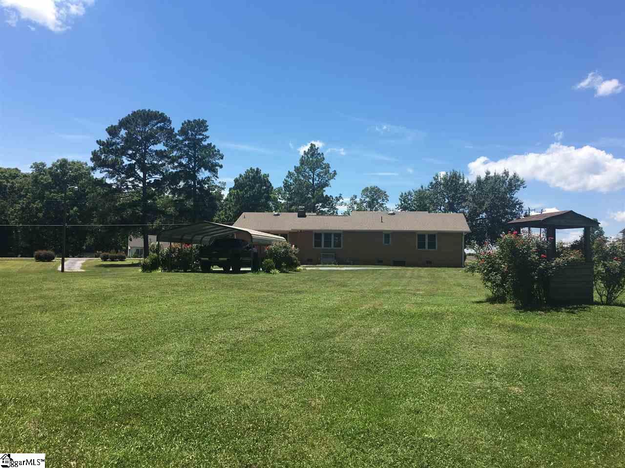 473 Neely Ferry Road Gray Court, SC 29645 - Photo 4 of 25