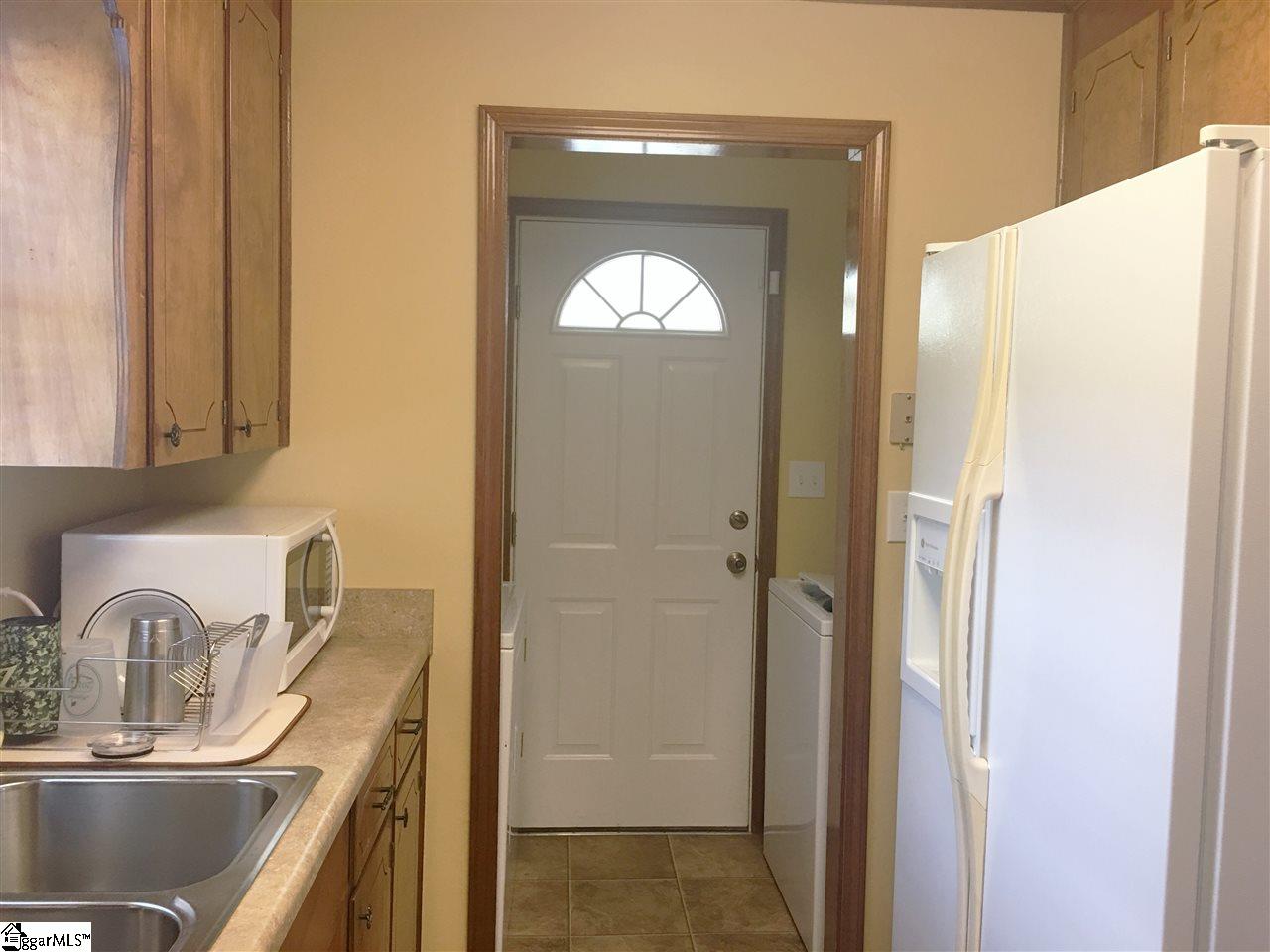 473 Neely Ferry Road Gray Court, SC 29645 - Photo 7 of 25