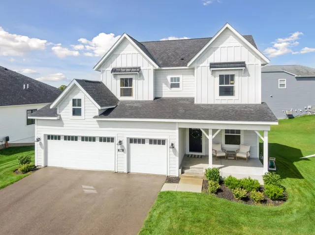 $585,000 | 146 Maple Terrace, Waconia, MN 55387