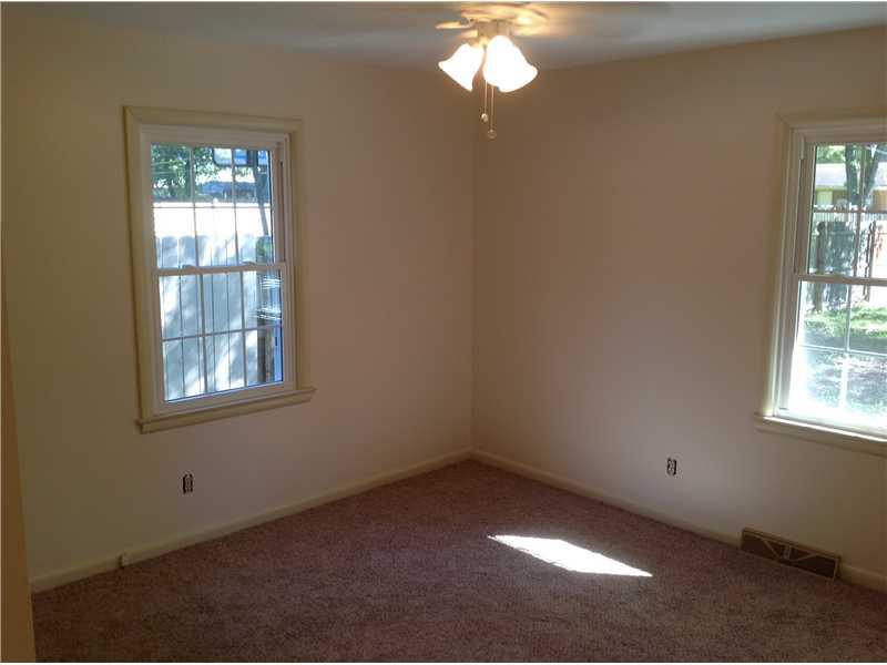 721 Howard Road Greenwood, IN 46142 - Photo 10 of 15 Gallery Image 10