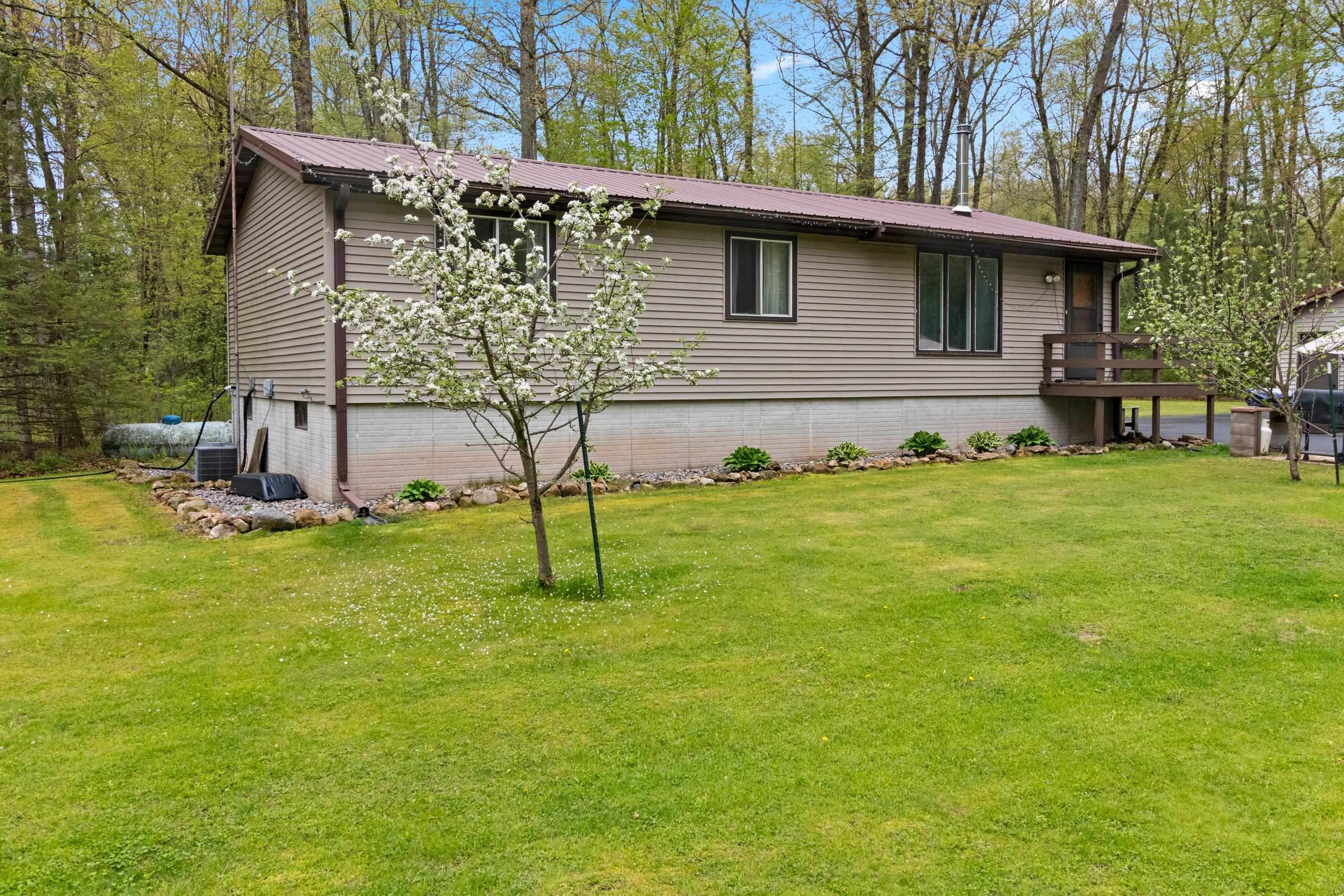 N6828 Springbrook Road Cecil, WI 54111 - Photo 58 of 75