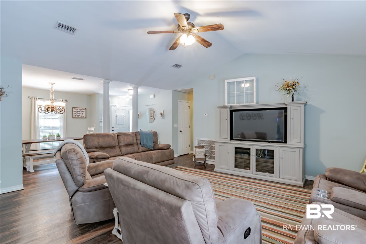 24940 Lavinia Avenue Elberta, AL 36530 - Photo 8 of 29
