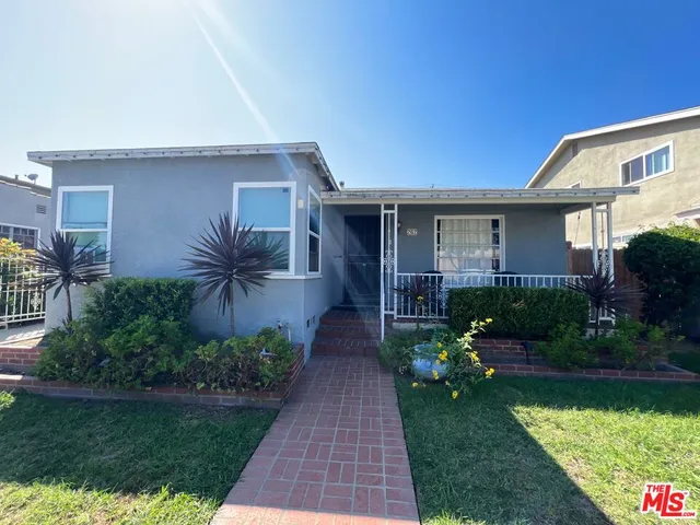 $3,300 | 767 Bennett Avenue, Long Beach, CA 90804