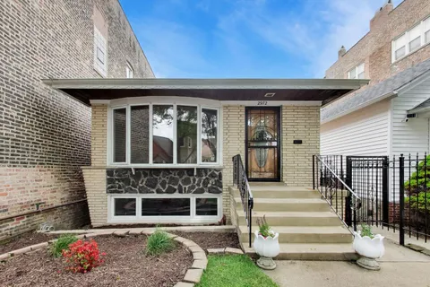 $579,900 | 2972 South Loomis Street, Chicago, IL 60608