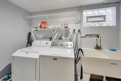 $579,900 | 2972 South Loomis Street, Chicago, IL 60608