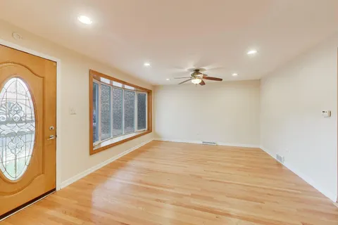 $579,900 | 2972 South Loomis Street, Chicago, IL 60608