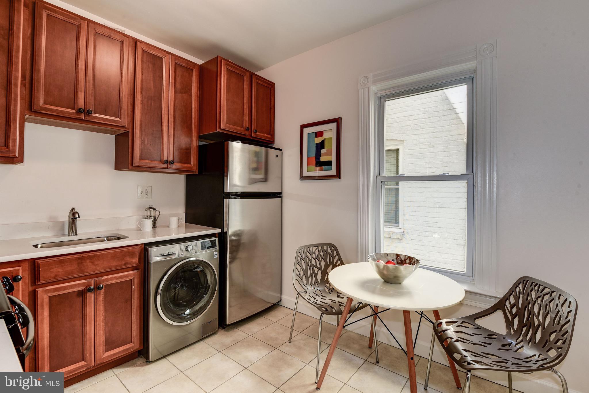 3022 R Street Northwest, Unit 2 Washington, DC 20007 - Photo 5 of 10