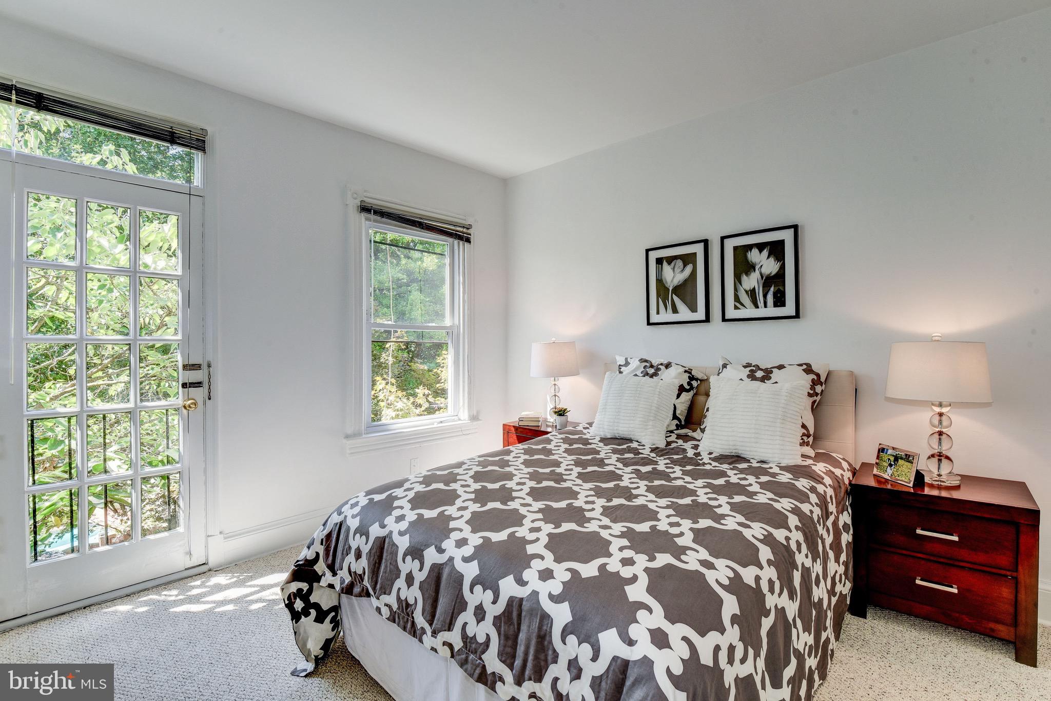 3022 R Street Northwest, Unit 2 Washington, DC 20007 - Photo 7 of 10