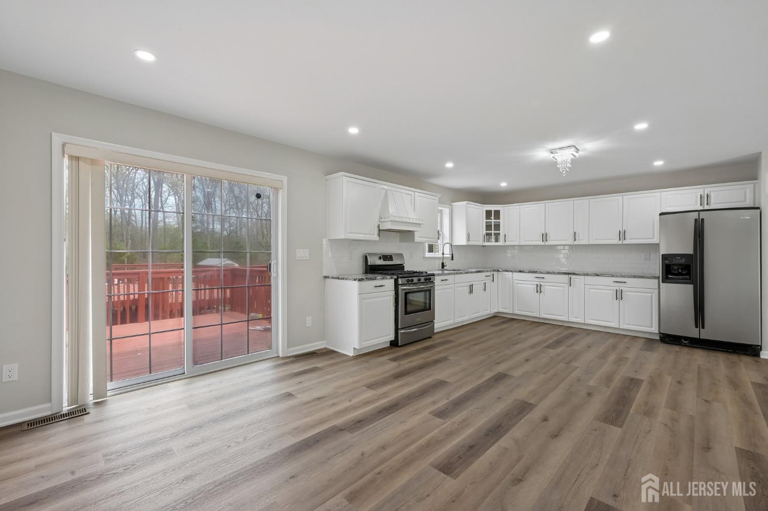 4451 Bernard Road Vineland, NJ 08344 - Photo 7 of 39